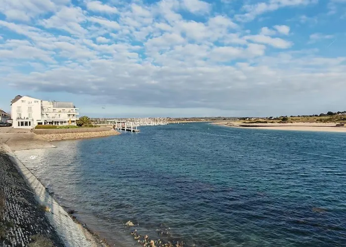 Les Sternes Nyaraló *