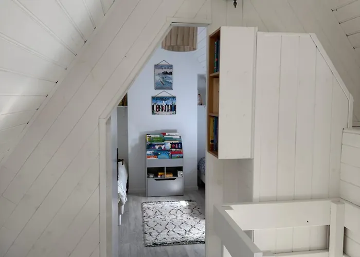 Les Sternes Nyaraló *